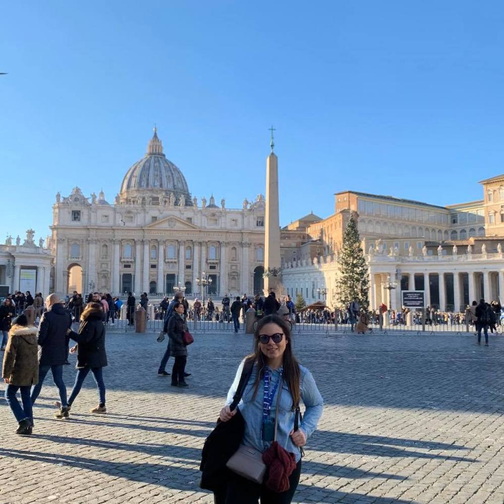 Meet your Posher, Danitza
